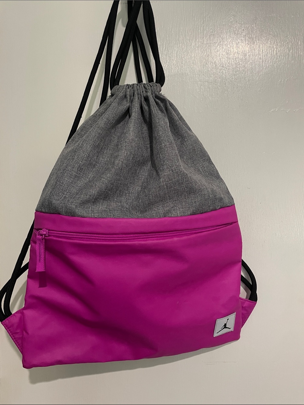 NWOT! Jordan Gray and Fuchsia Drawstring Backpack